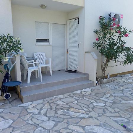 Apartments President Novalja Εξωτερικό φωτογραφία