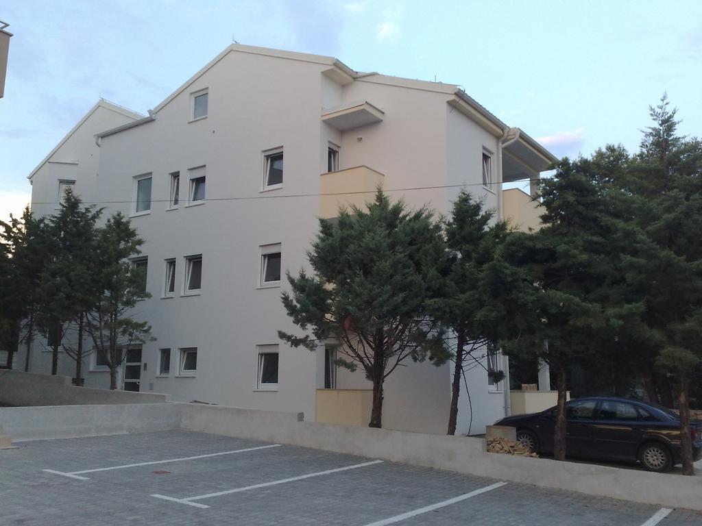 Apartments President Novalja Εξωτερικό φωτογραφία