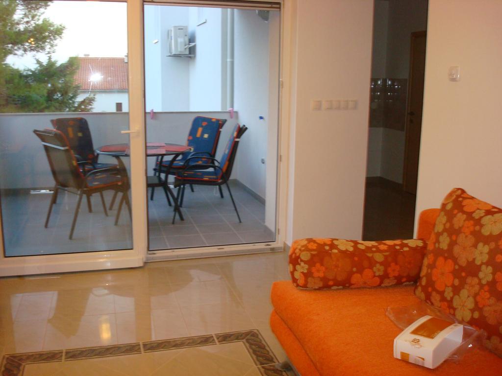 Apartments President Novalja Εξωτερικό φωτογραφία