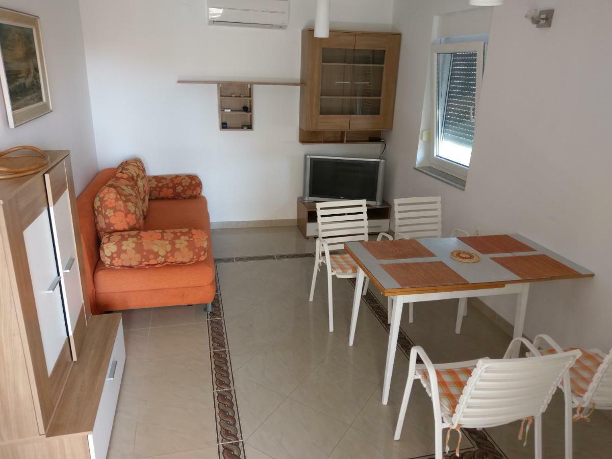 Apartments President Novalja Εξωτερικό φωτογραφία
